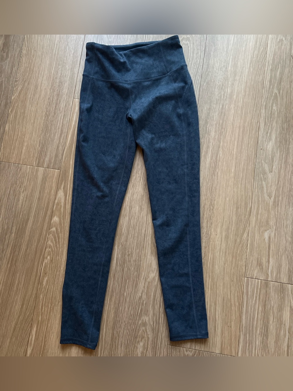 Vuori blue leggings size XS #activewear #leggings #gym - Picture 2 of 5